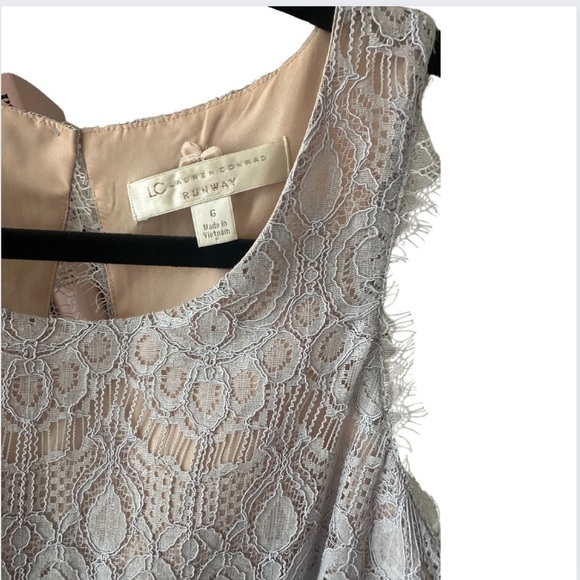 LC Lauren Conrad RARE Runway Lace Jumper - Picture 7 of 9
